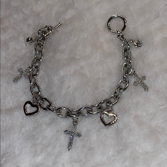 Jewelry - Charm bracelet